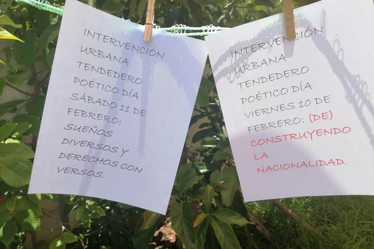 Imagen de la Performance Tendedero Poético: sueños diversos y derechos con versos